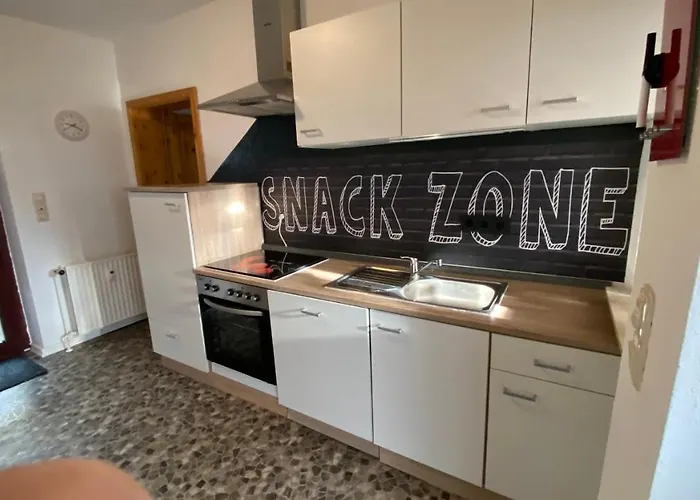 Charaktervolle Whg Mit Parkplatz Naehe Kassel Appartement