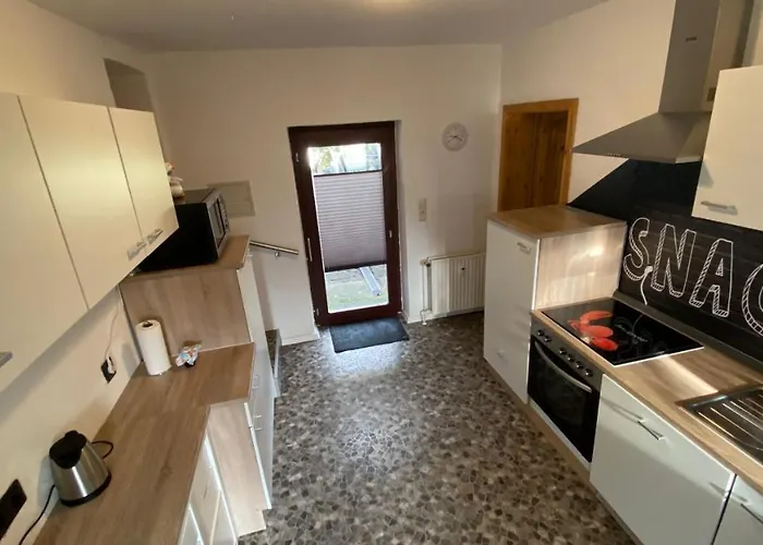 Charaktervolle Whg Mit Parkplatz Naehe Kassel